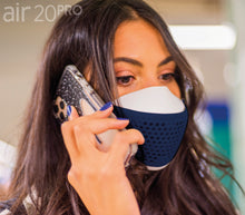Lade das Bild in den Galerie-Viewer, Medizinische Gesichtsmaske air20PRO white/blue sea (Anti-Brillenbeschlag)